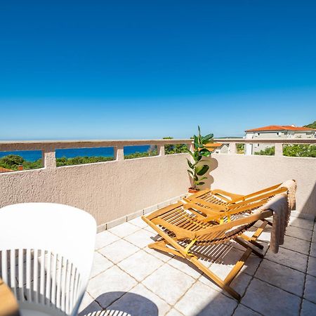 Sobe I Apartman Mareta Miholascica Exterior foto